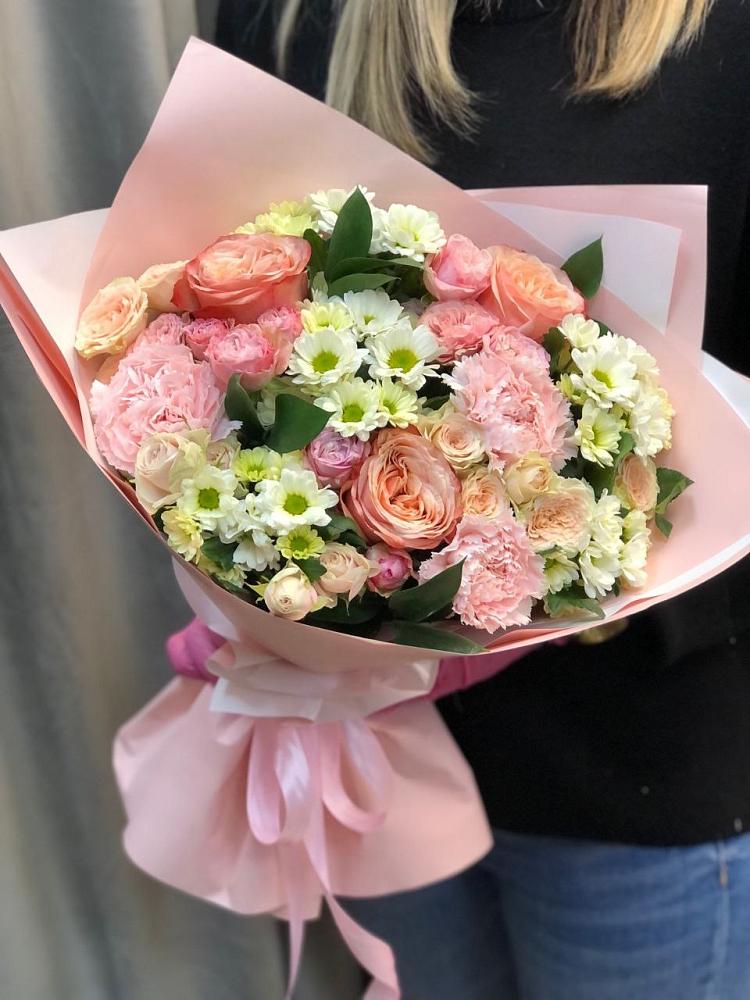 Букет цветов из: Гвоздики, Розы и Хризантемы в Болтино