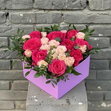 Цветочная композиция из Розы в коробке в Болтино