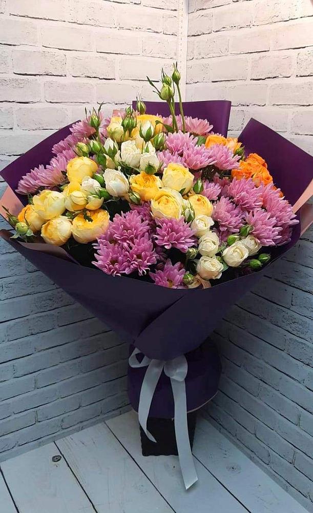 Букет цветов из: Хризантемы и Розы в Болтино