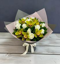 Букет цветов из:  Орхидеи и Розы в Болтино