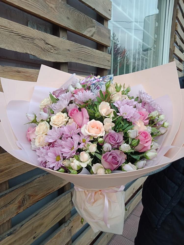 Букет цветов из: Розы и Хризантемы в Болтино