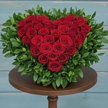 Цветочная композиция из Розы в виде сердца в Болтино