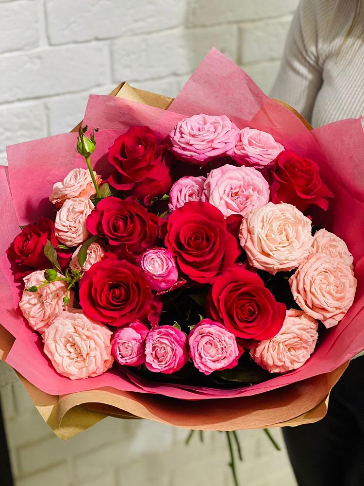 Букет цветов из: Розы в Болтино