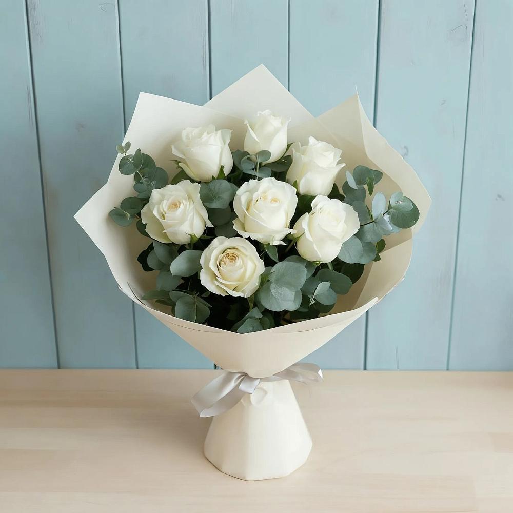 Букет Белые розы в Эвкалипте в Болтино