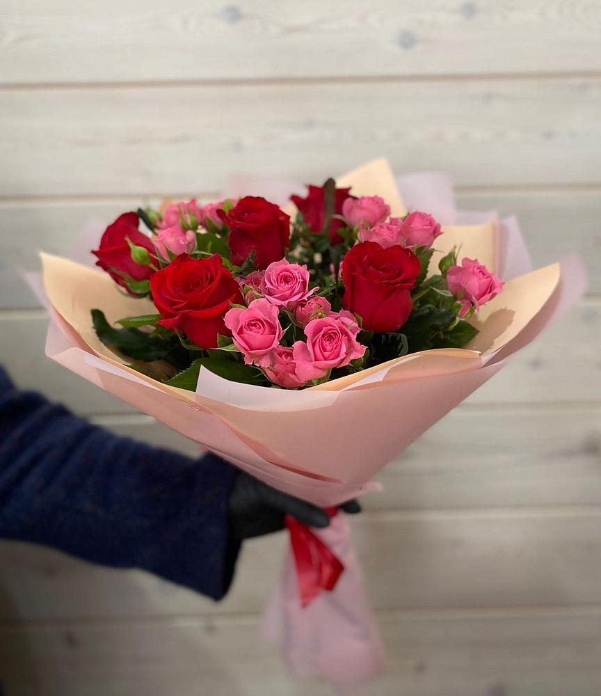Букет цветов из: Розы в Болтино