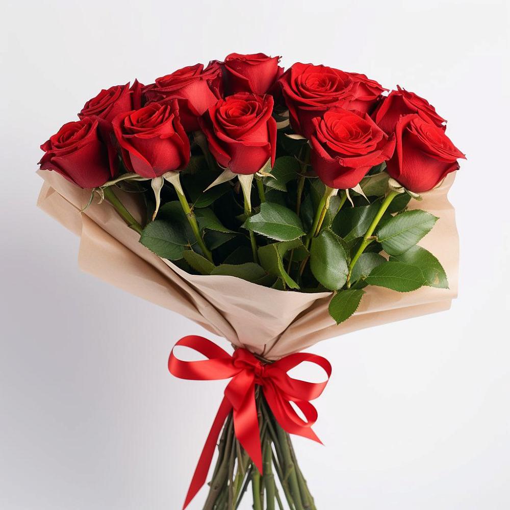Букет 11 Красных роз Эдлесс Лав в Болтино
